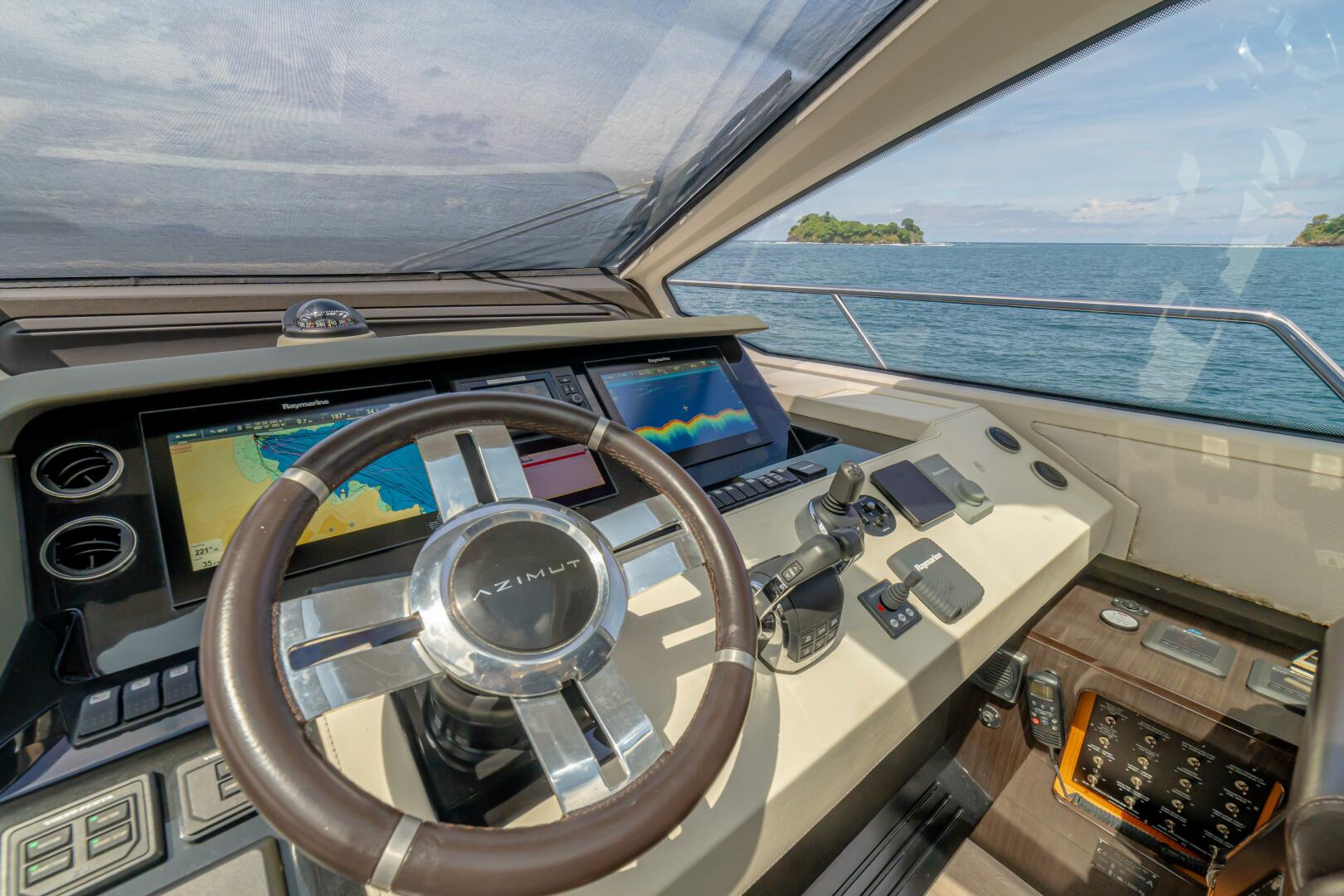 2017 Azimut 77S - Image 26