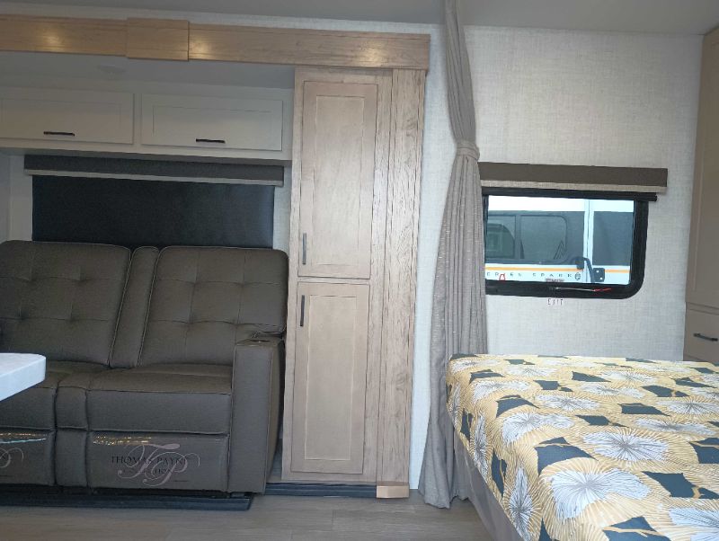 2026 Ember RV E-Series 21RKE - Image 3
