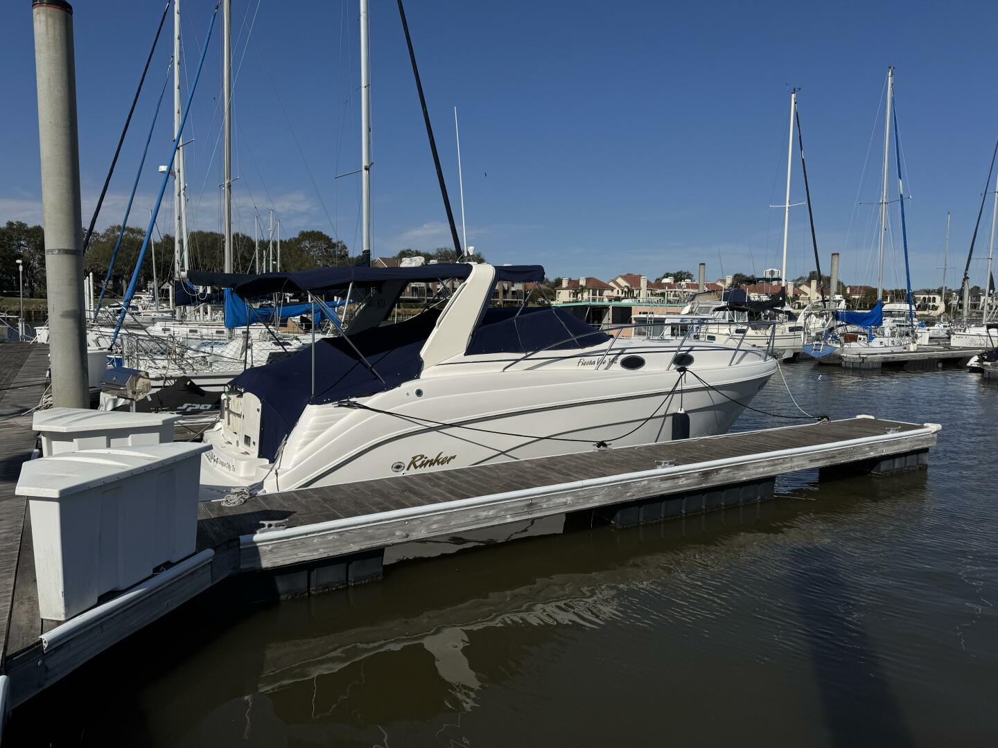 2002 Rinker 342 Fiesta Vee - Image 5