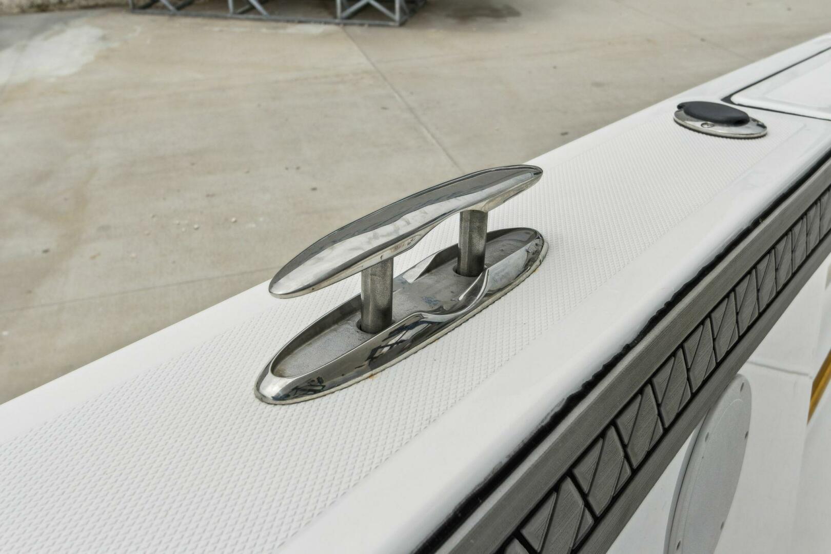 2023 Wellcraft 352 Fisherman Center Console - Image 29
