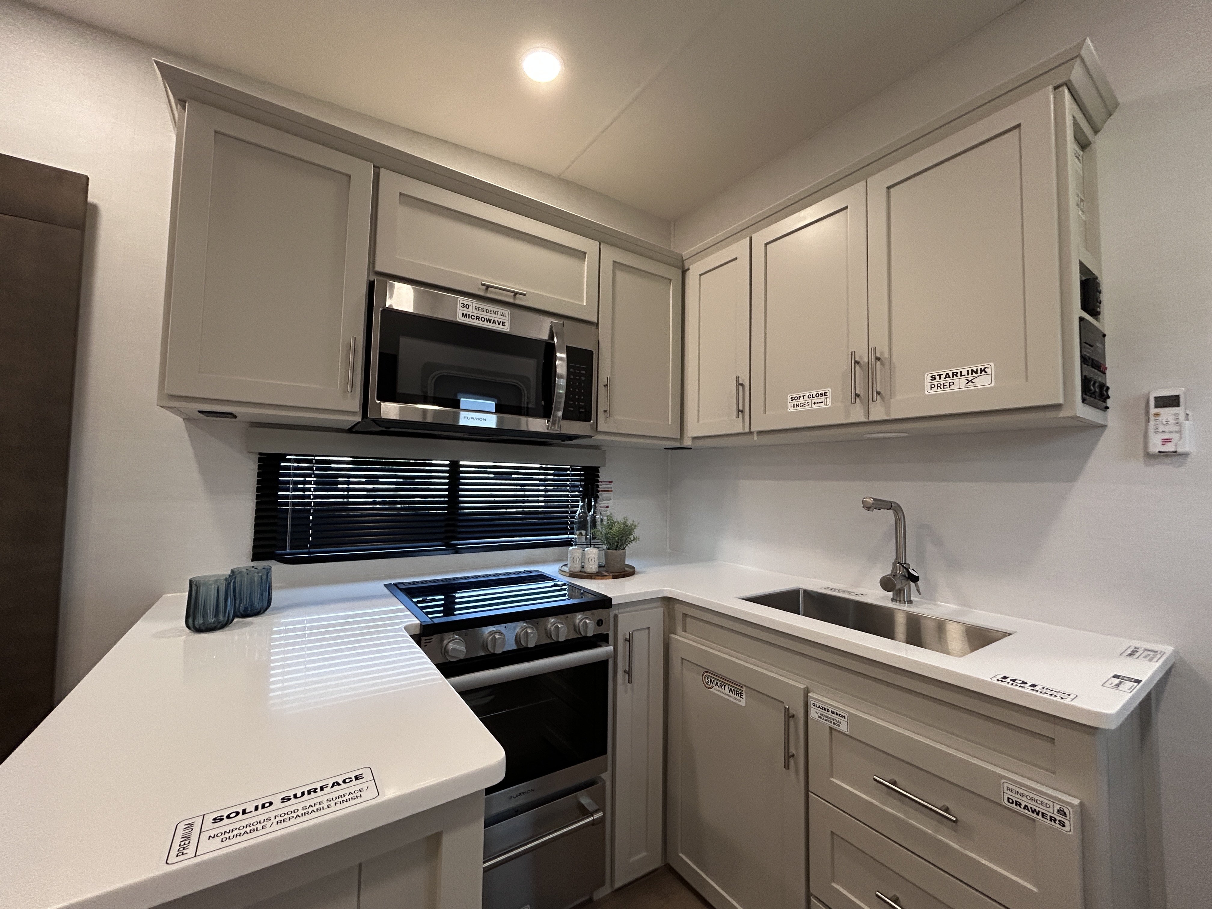 2027 Alliance AVENUE ALL ACCESS 30BH - Image 10