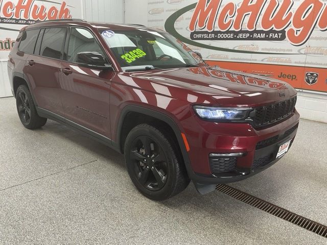 2024 Jeep Grand-Cherokee-L Laredo Altitude 4x4 - Image 3