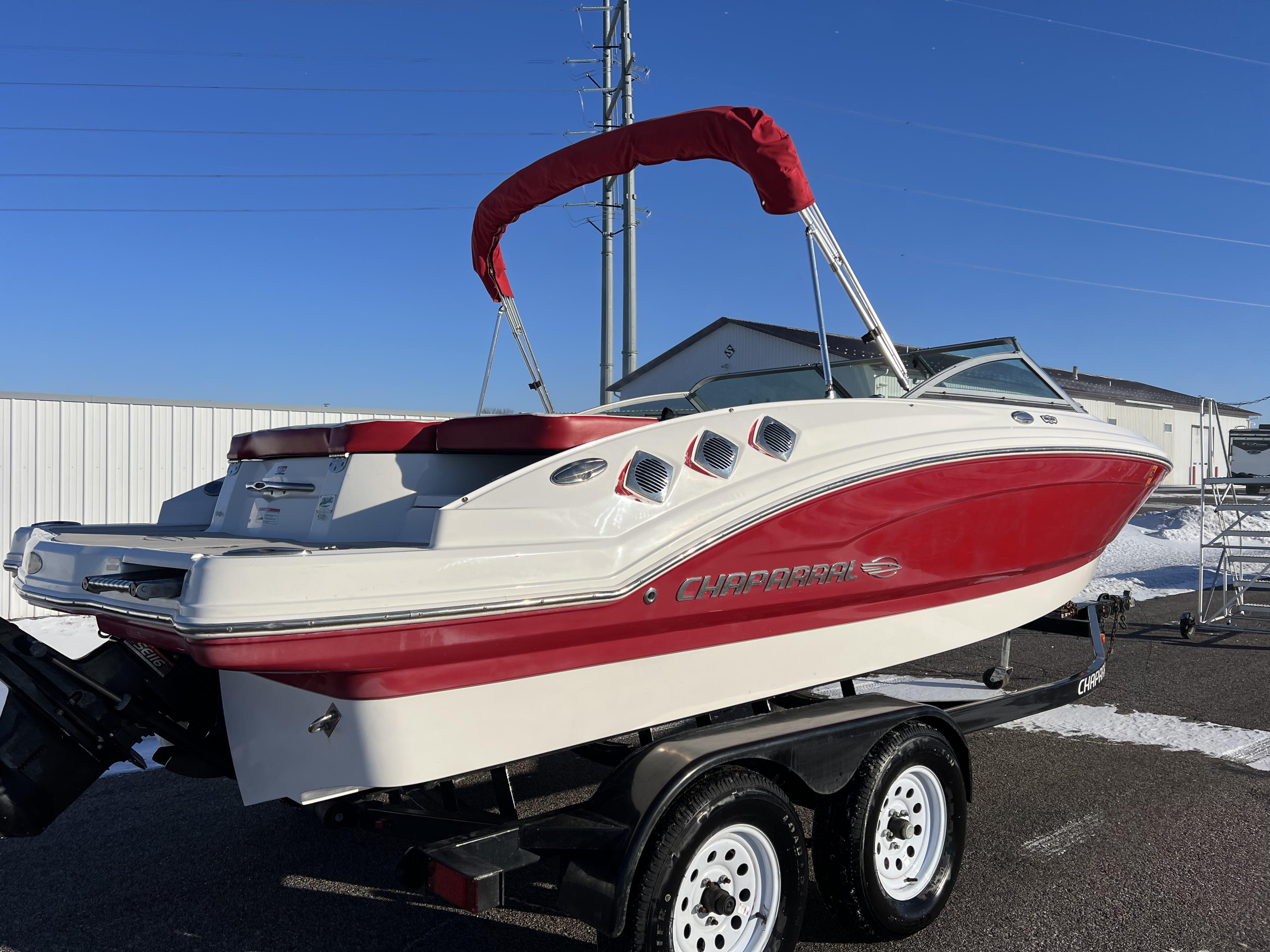 2010 CHAPARRAL 216 - Image 2