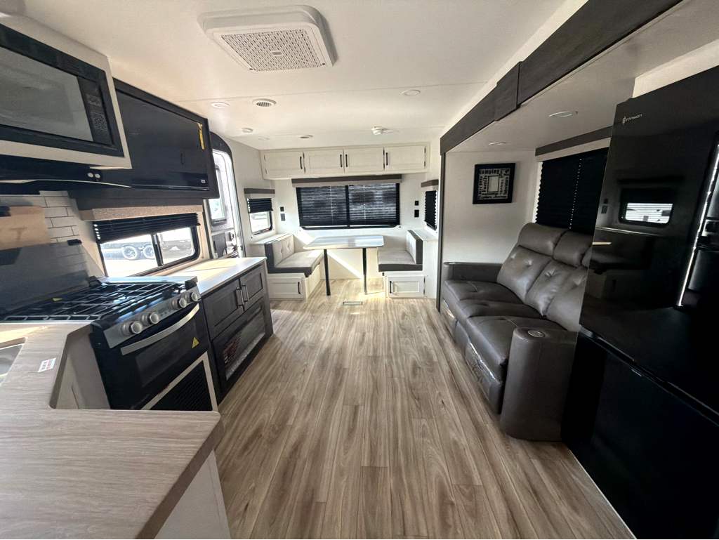 2027 VENTURE RV SIENNA 241VRD - Image 34