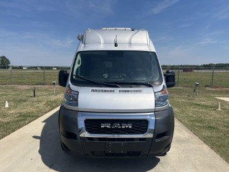 2023 THOR MOTOR COACH SEQUENCE 20J - Image 7
