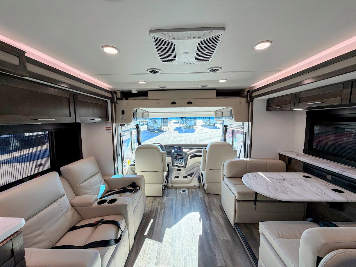 2026 JAYCO PRECEPT 31UL - Image 8