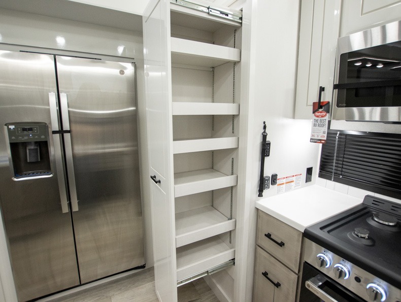 2026 Jayco Pinnacle 38FBRK - Image 12