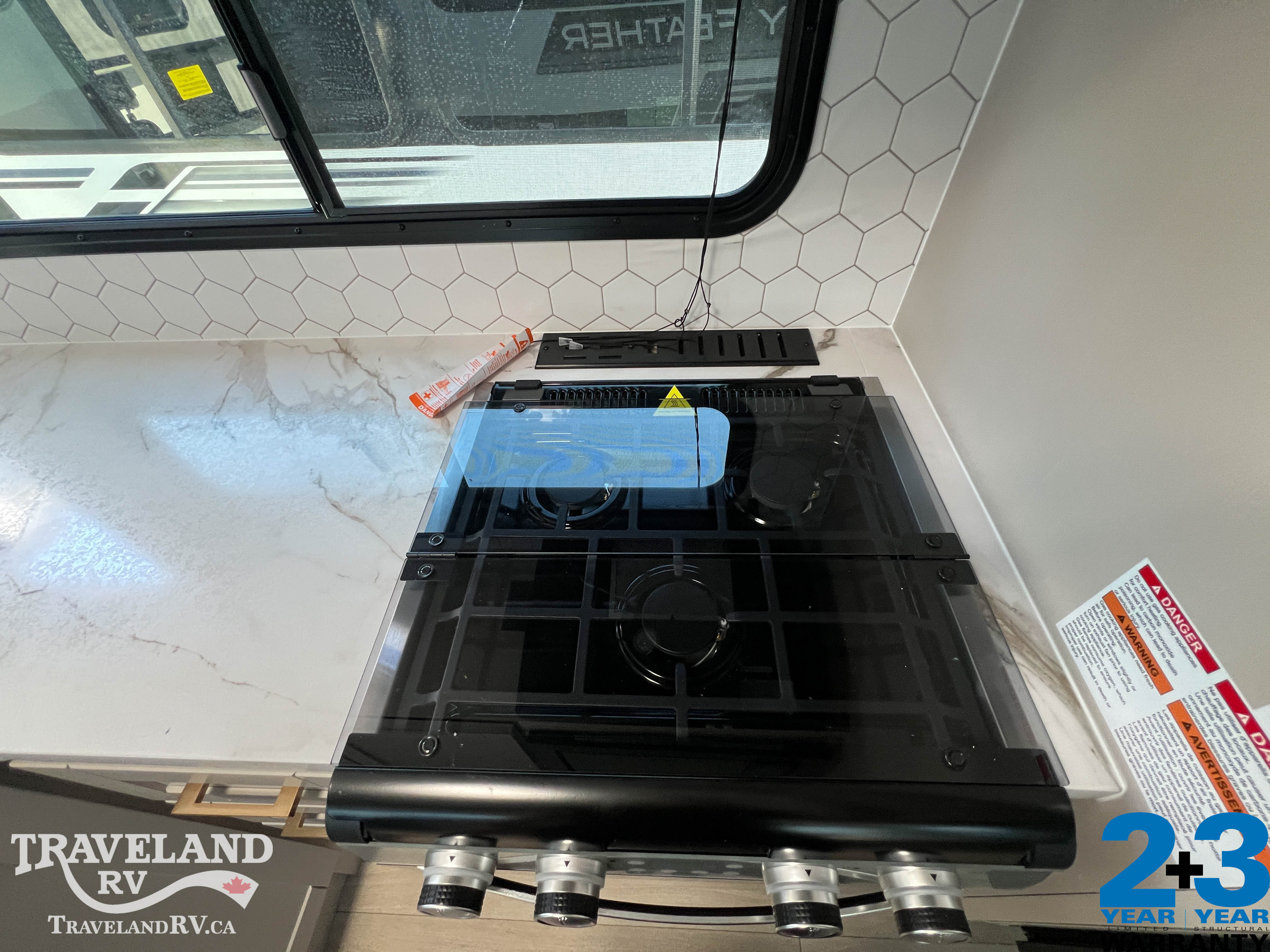 2027 Jayco Jay Feather 29BHB - Image 19