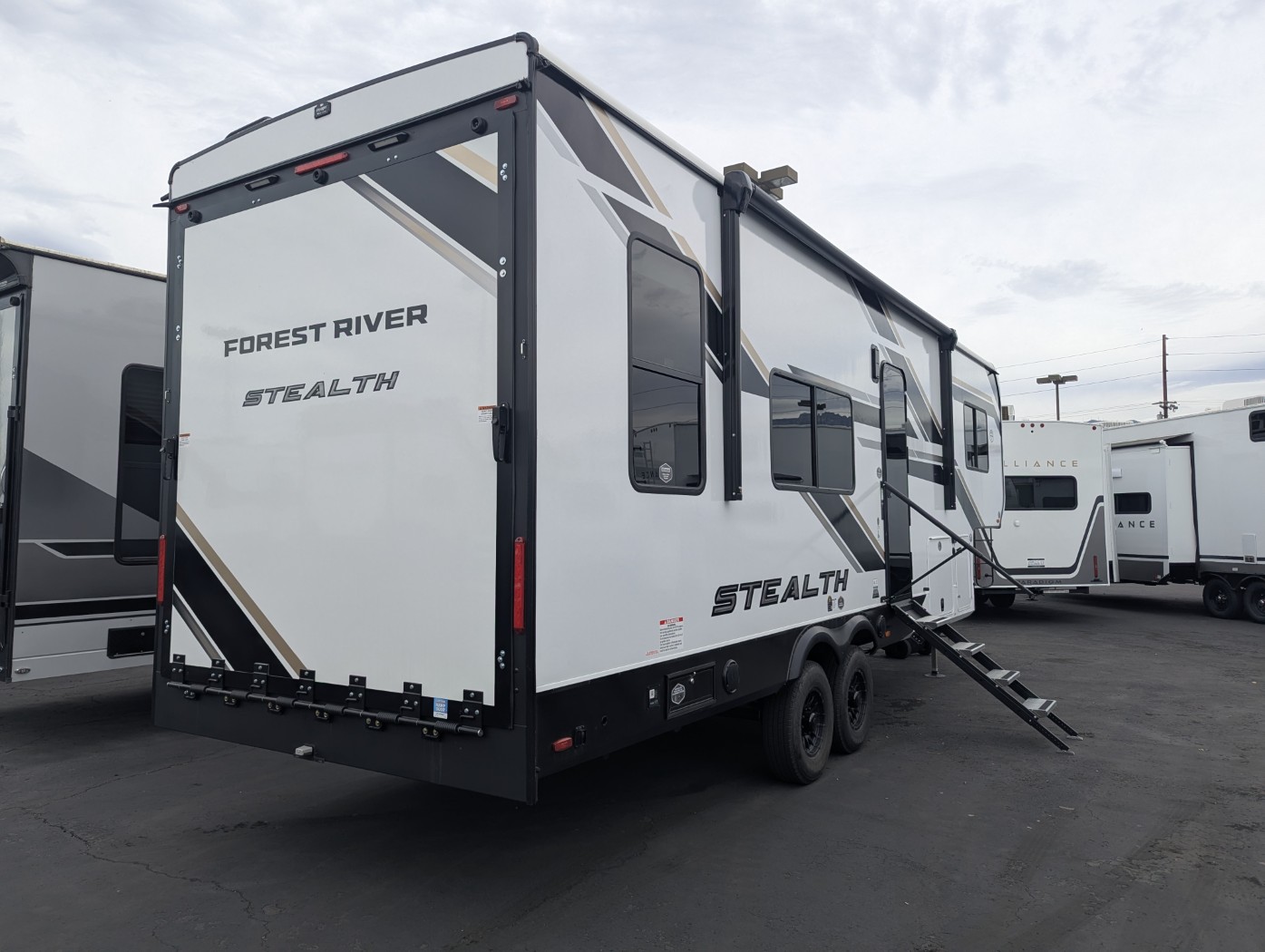 2027 Forest River Stealth 2710 - Image 6