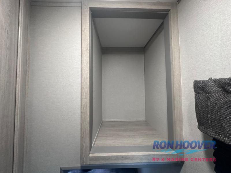 2026 COACHMEN 333DORM - Image 37