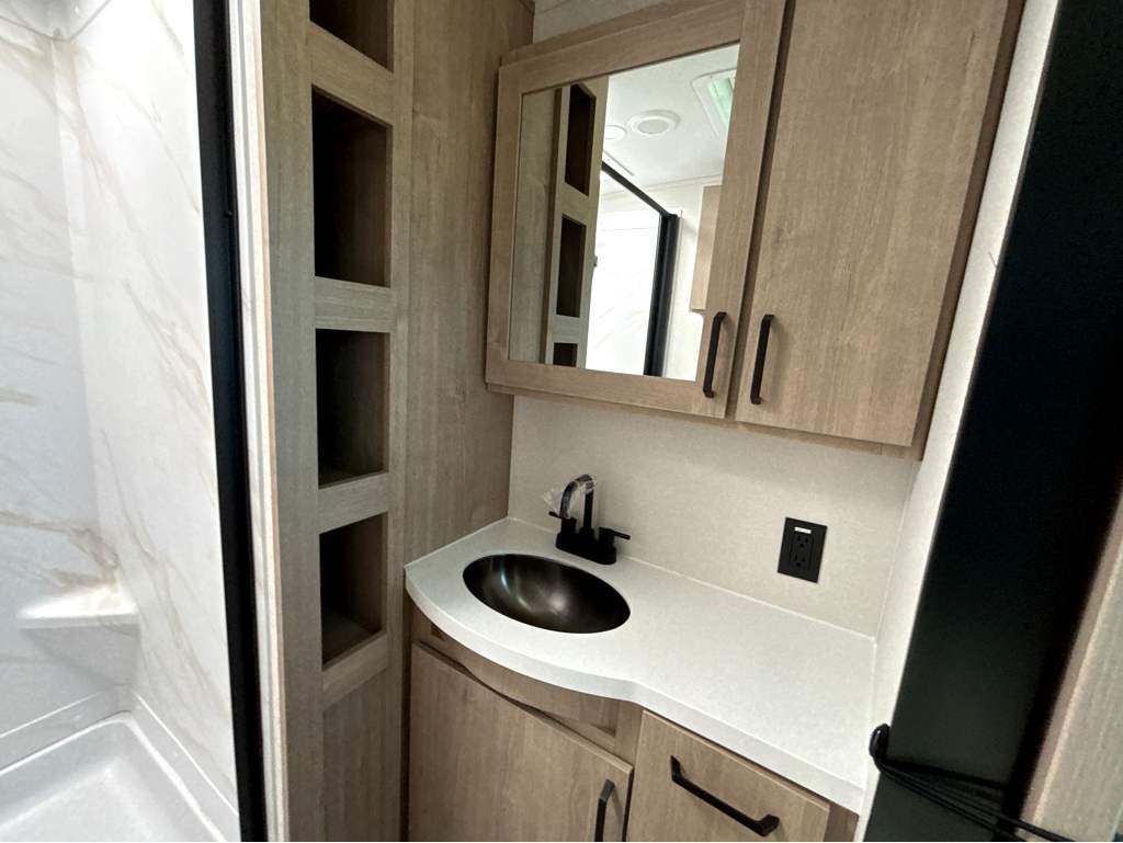2026 GRAND DESIGN IMAGINE 3100RD - Image 23