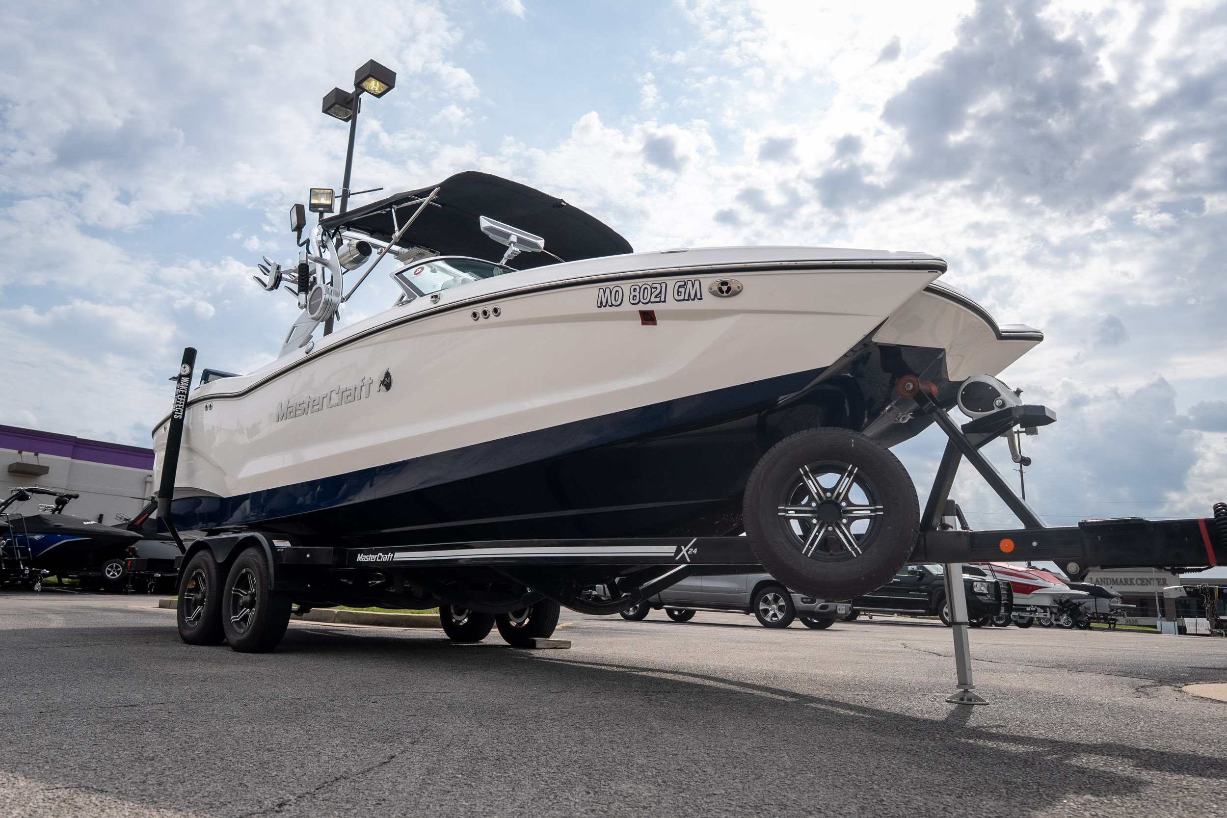 2021 MasterCraft X24 - Image 59