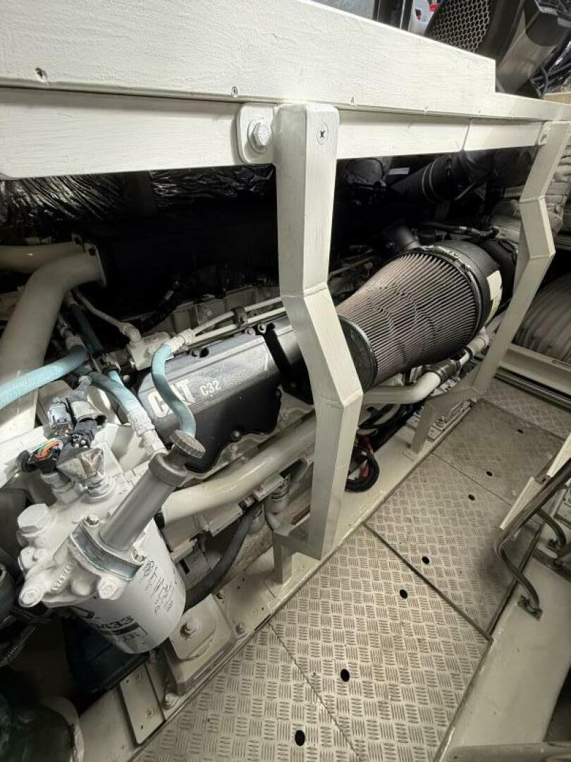 2014 Princess S72 - Image 49