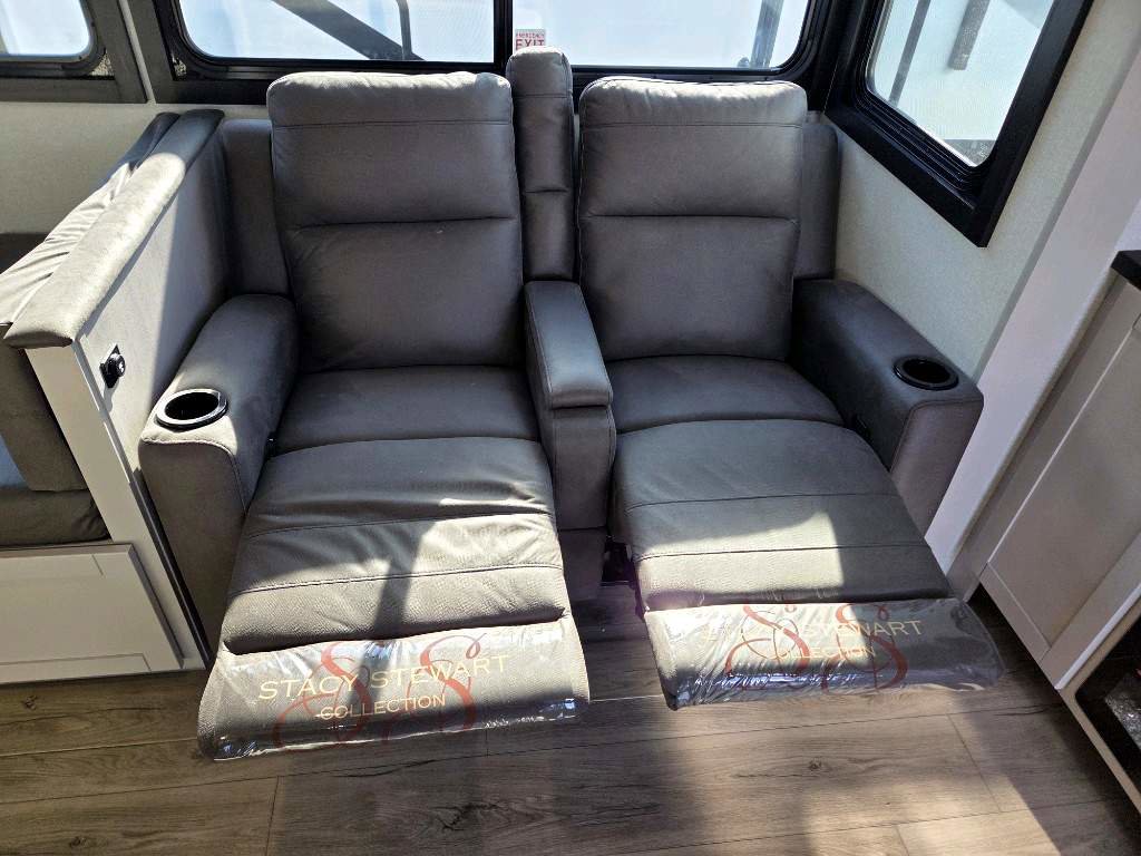 2026 JAYCO JAY FEATHER 29QBH - Image 20