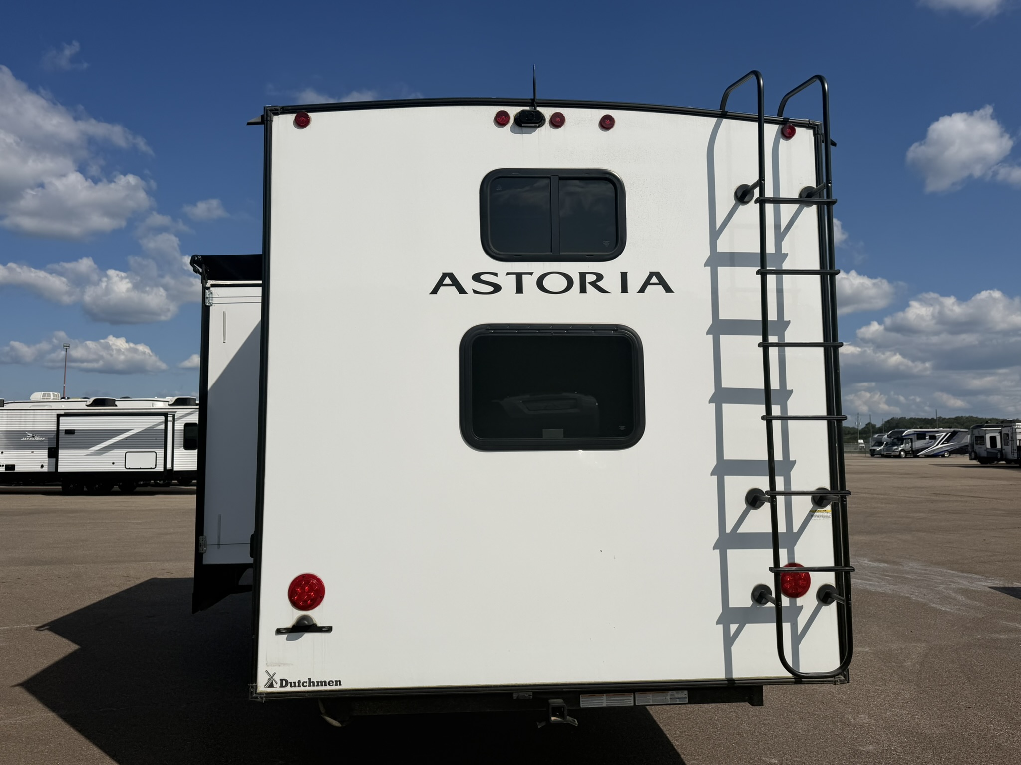 2024 DUTCHMEN ASTORIA 298BH - Image 3