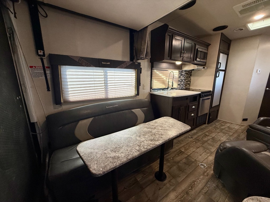 2019 Sandstorm 242SLC - Image 13