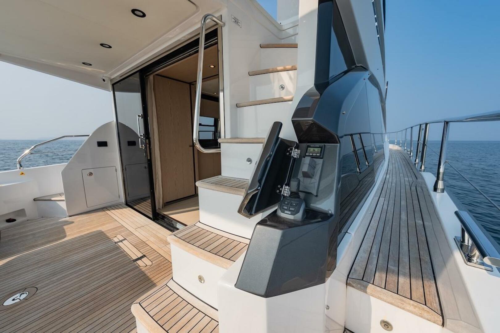 2023 Azimut Fly 53 - Image 59