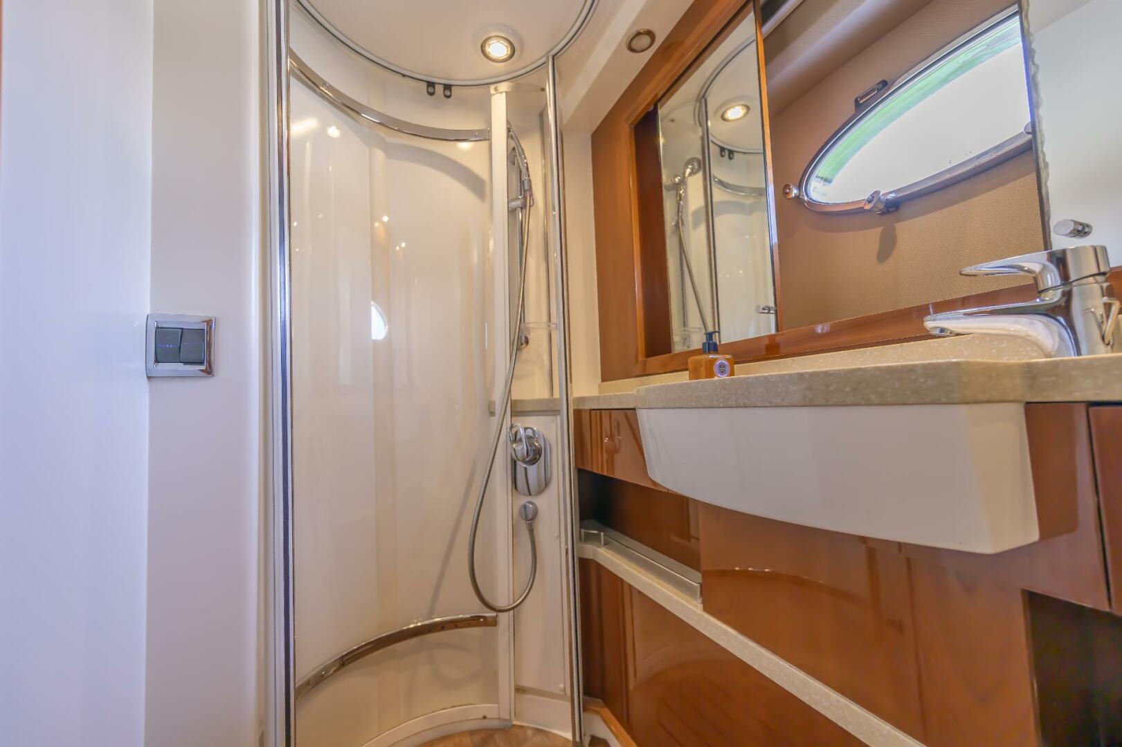 2008 Princess 58 Flybridge - Image 37