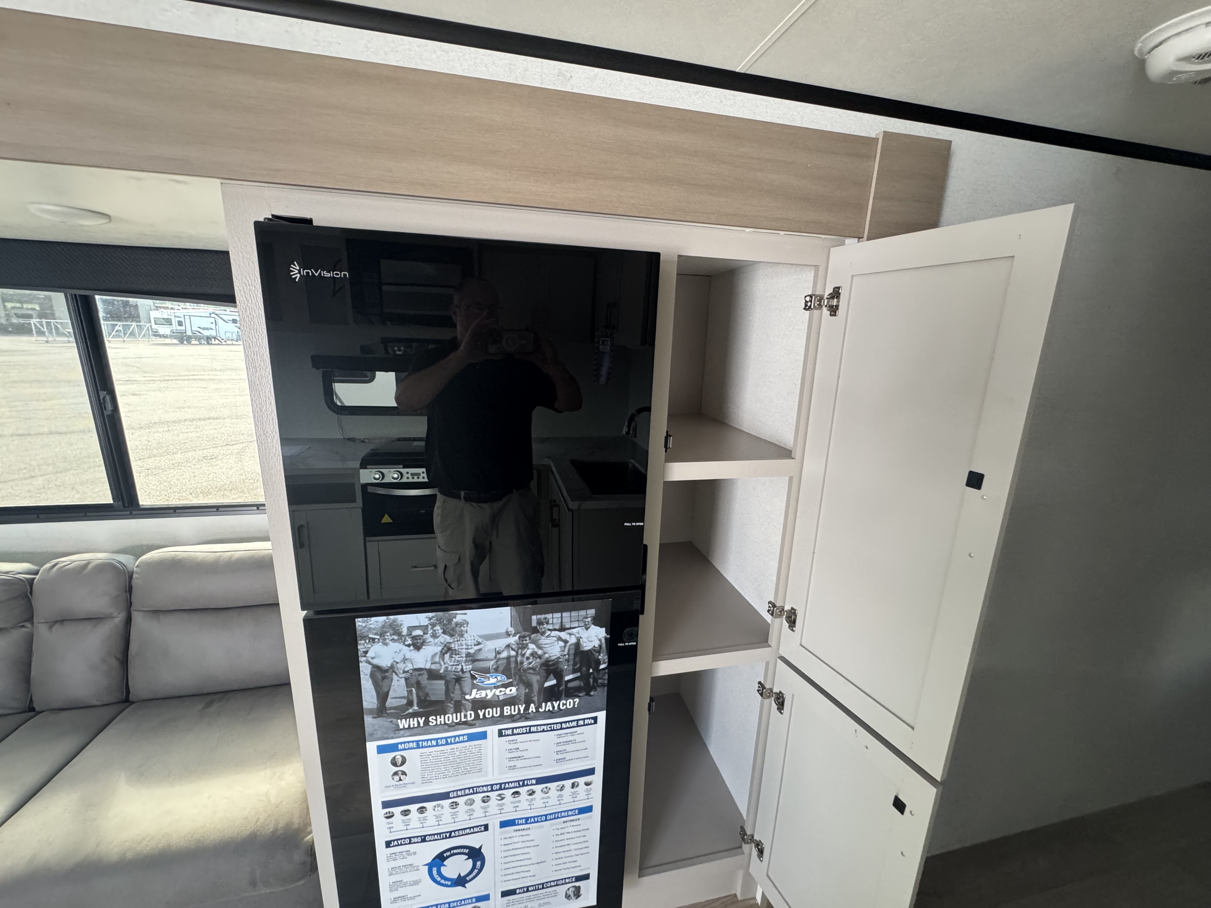 2027 JAYCO JAY FEATHER 25RLSL - Image 14