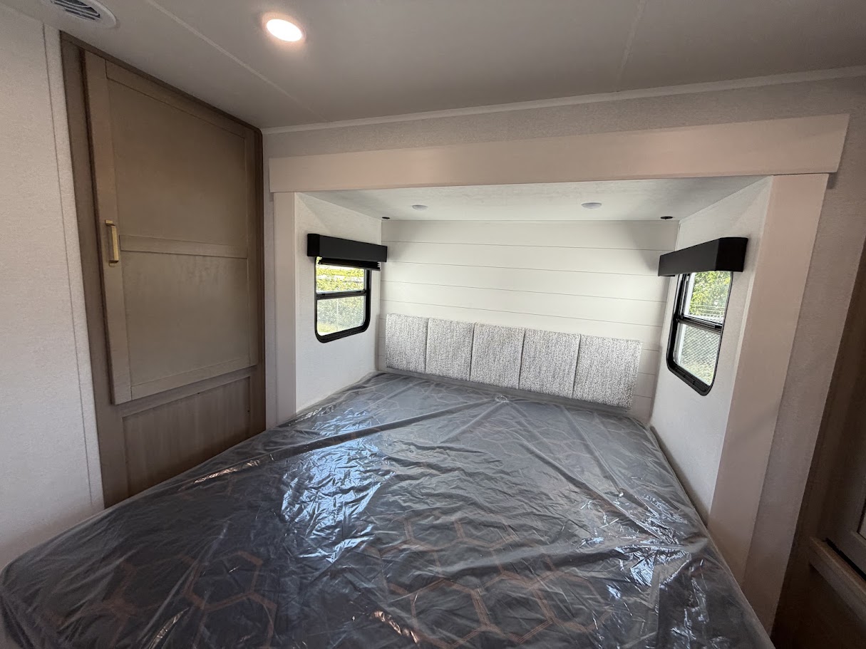 2027 JAYCO EAGLE 294CKBS - Image 43