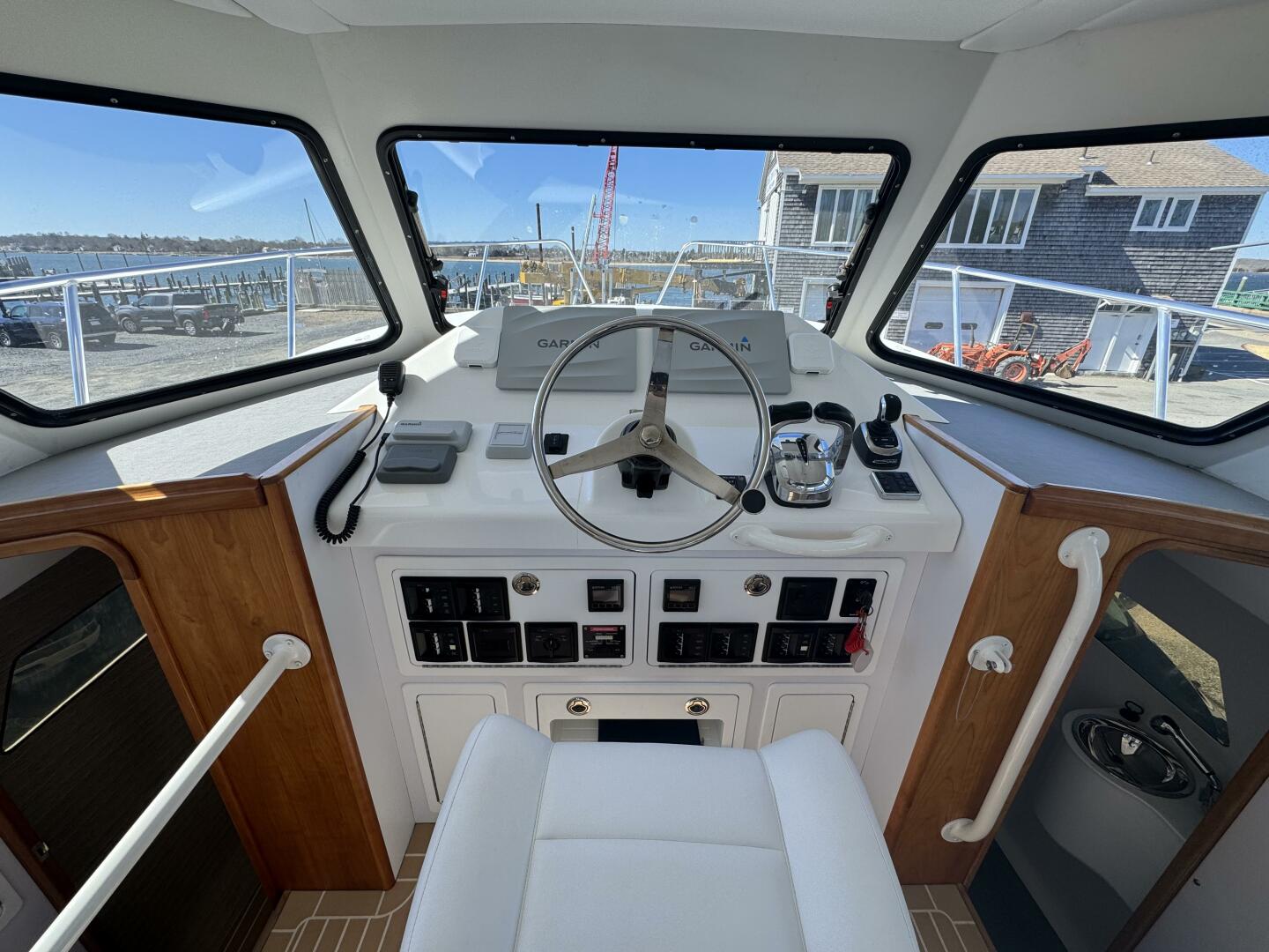 2020 Cape Power Cats 3500 PH - Image 21
