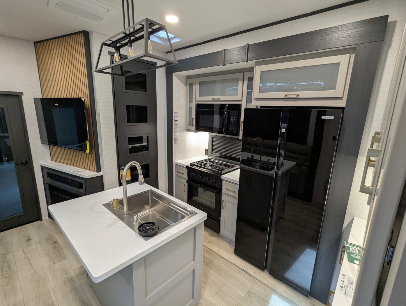 2026 Forest River Stealth 4017GX - Image 17