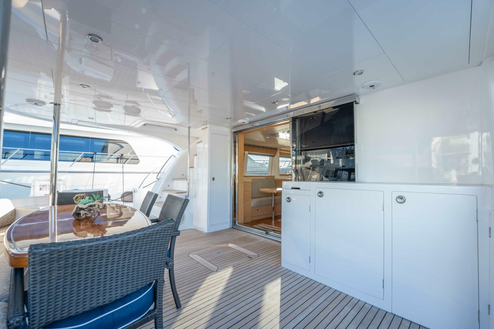 2016 Horizon PC52 - Image 12
