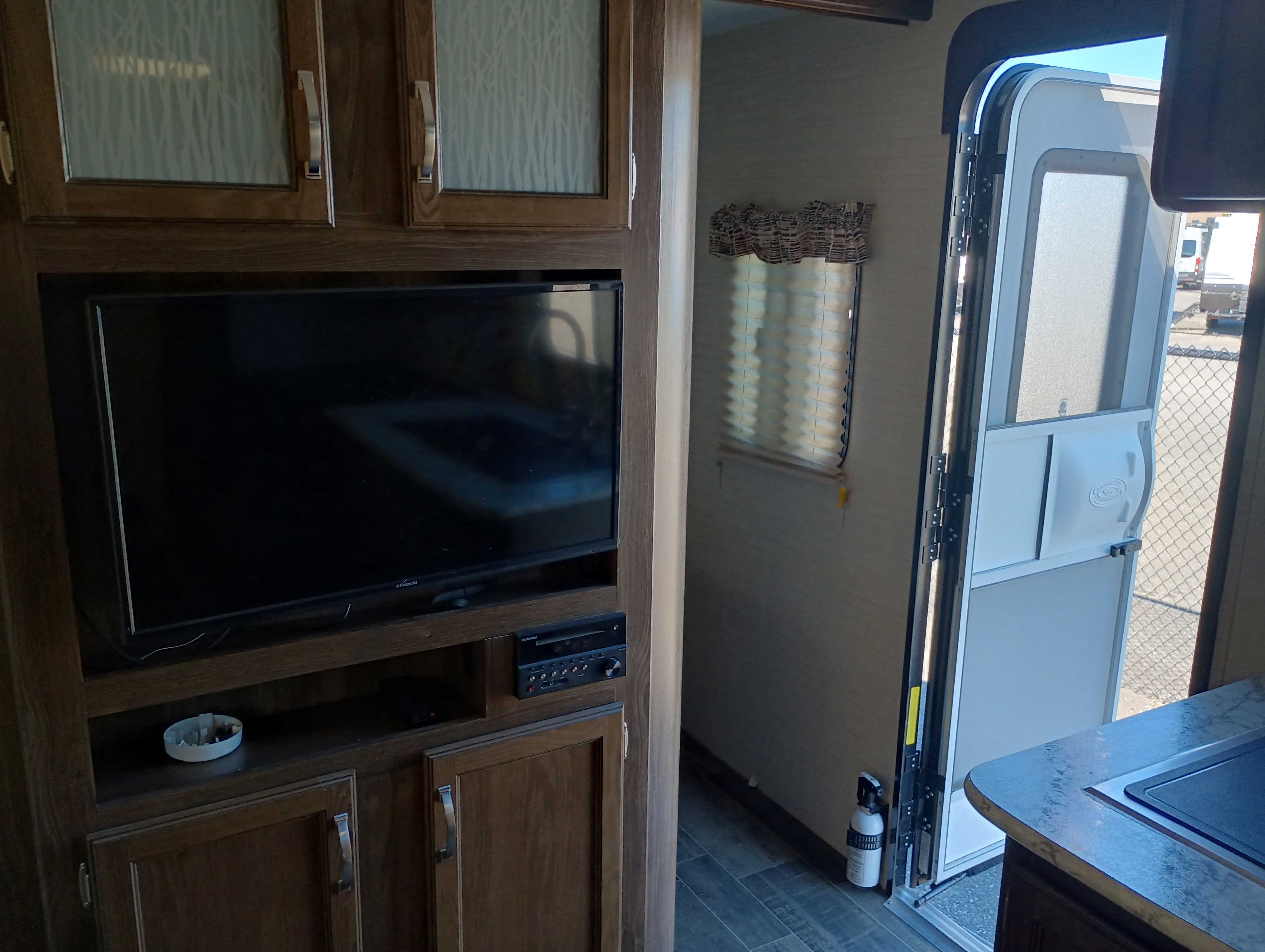 2019 Keystone Bullet UL 212RBSWE - Image 16