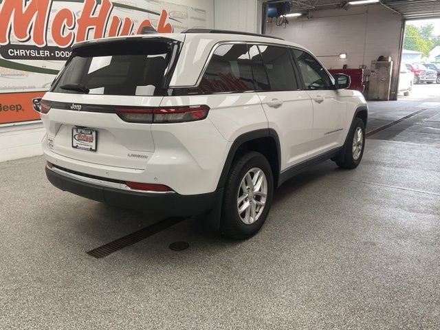 2025 Jeep Grand Cherokee Laredo X 4X4 - Image 7