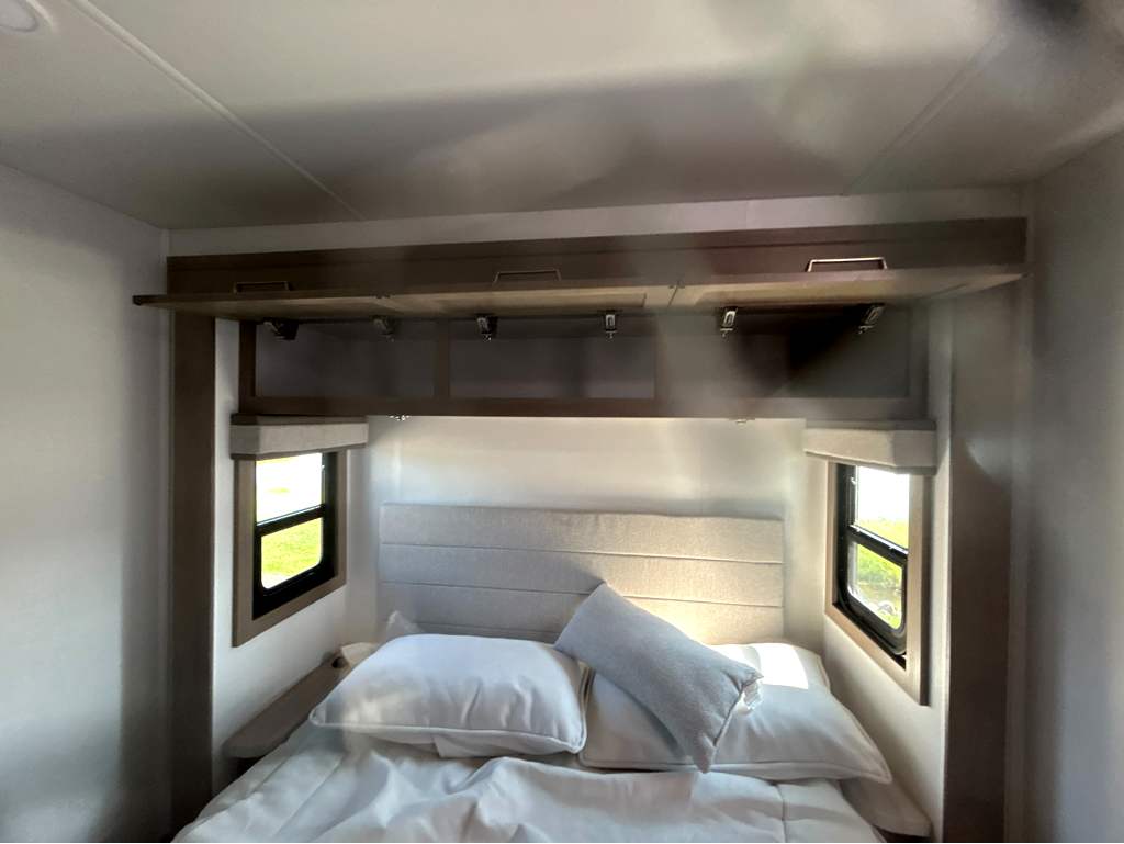 2027 JAYCO GREYHAWK 29MV - Image 30