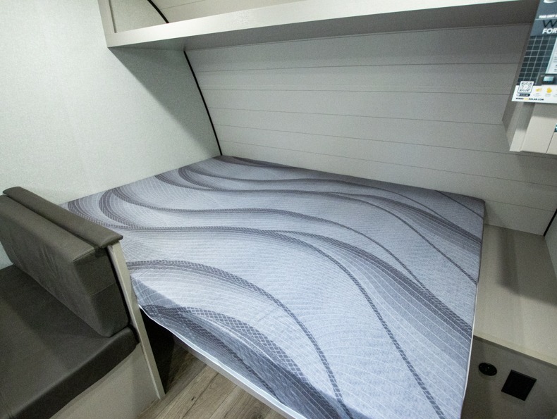 2026 Jayco Jay Feather Air SL 17BHSL - Image 18
