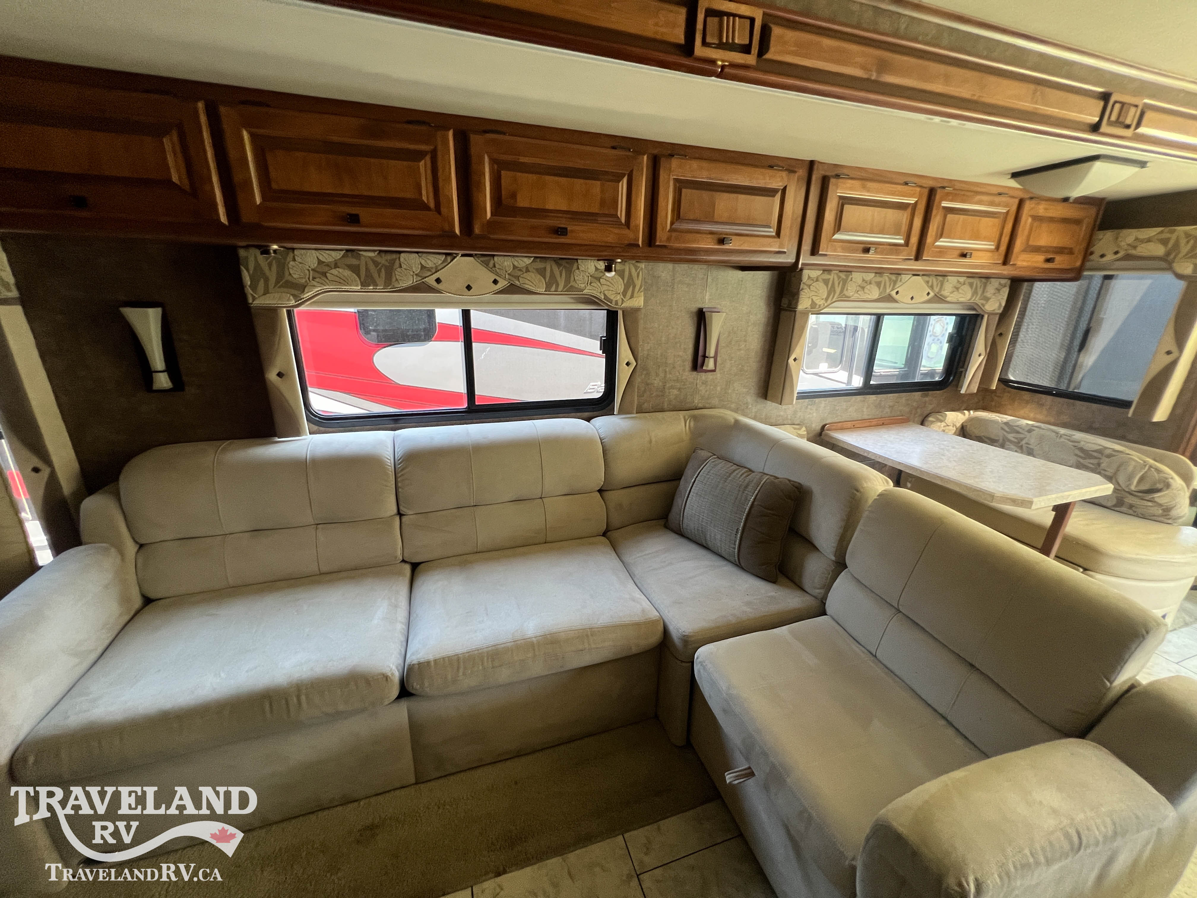 2012 Tiffin Allegro 36 LA - Image 15
