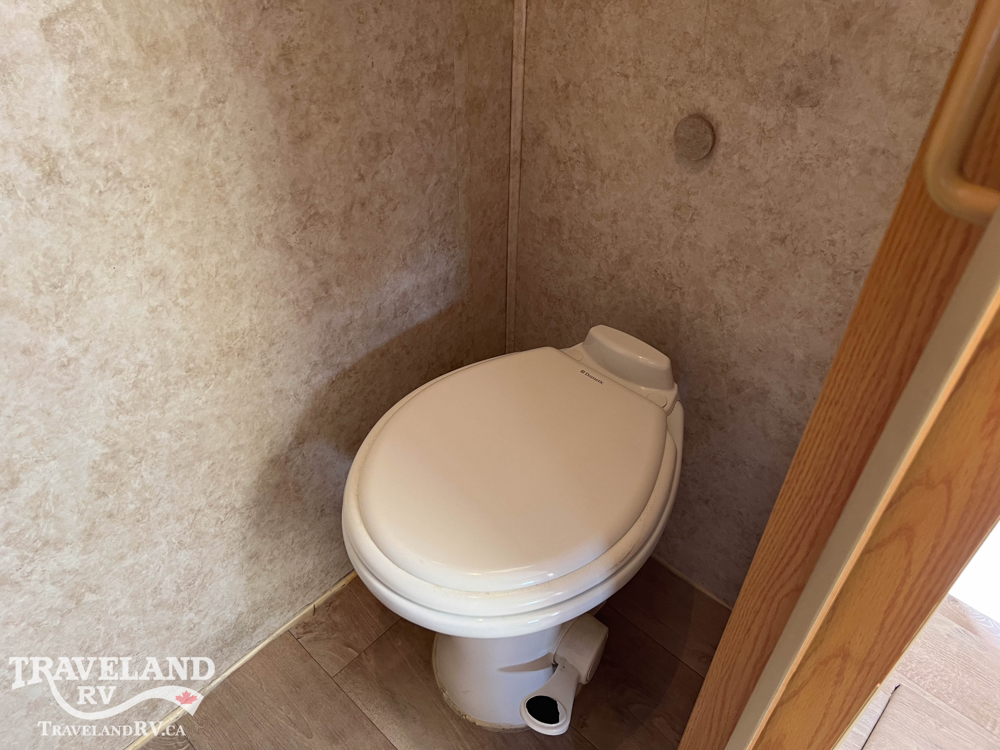 2006 KEYSTONE MONTANA 3400RL - Image 34
