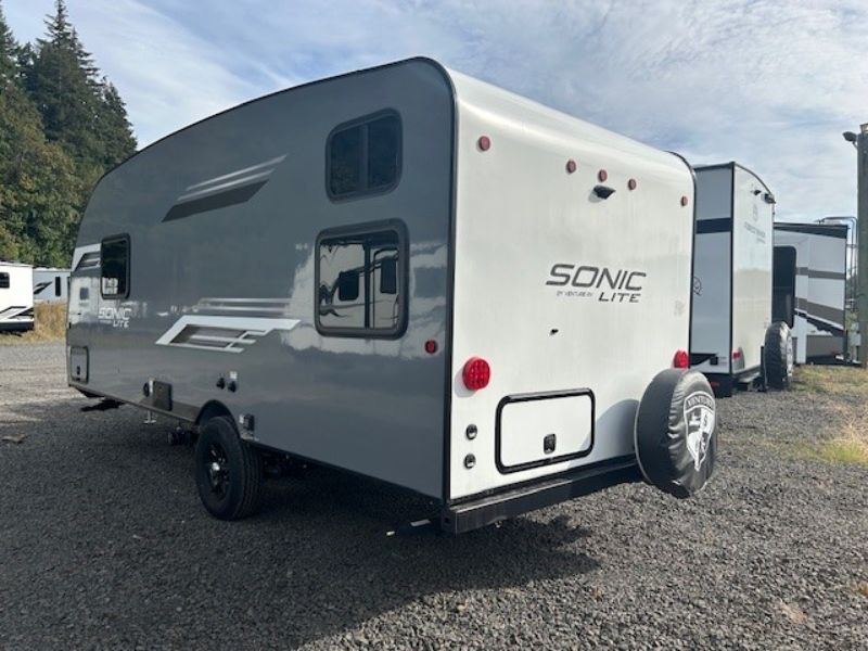 2023 Venture RV Sonic Lite SL170VBH - Image 2