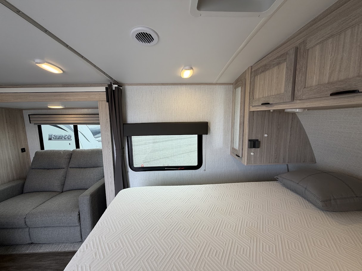 2022 CRUISER RV SHADOW CRUISER 22RKS - Image 11