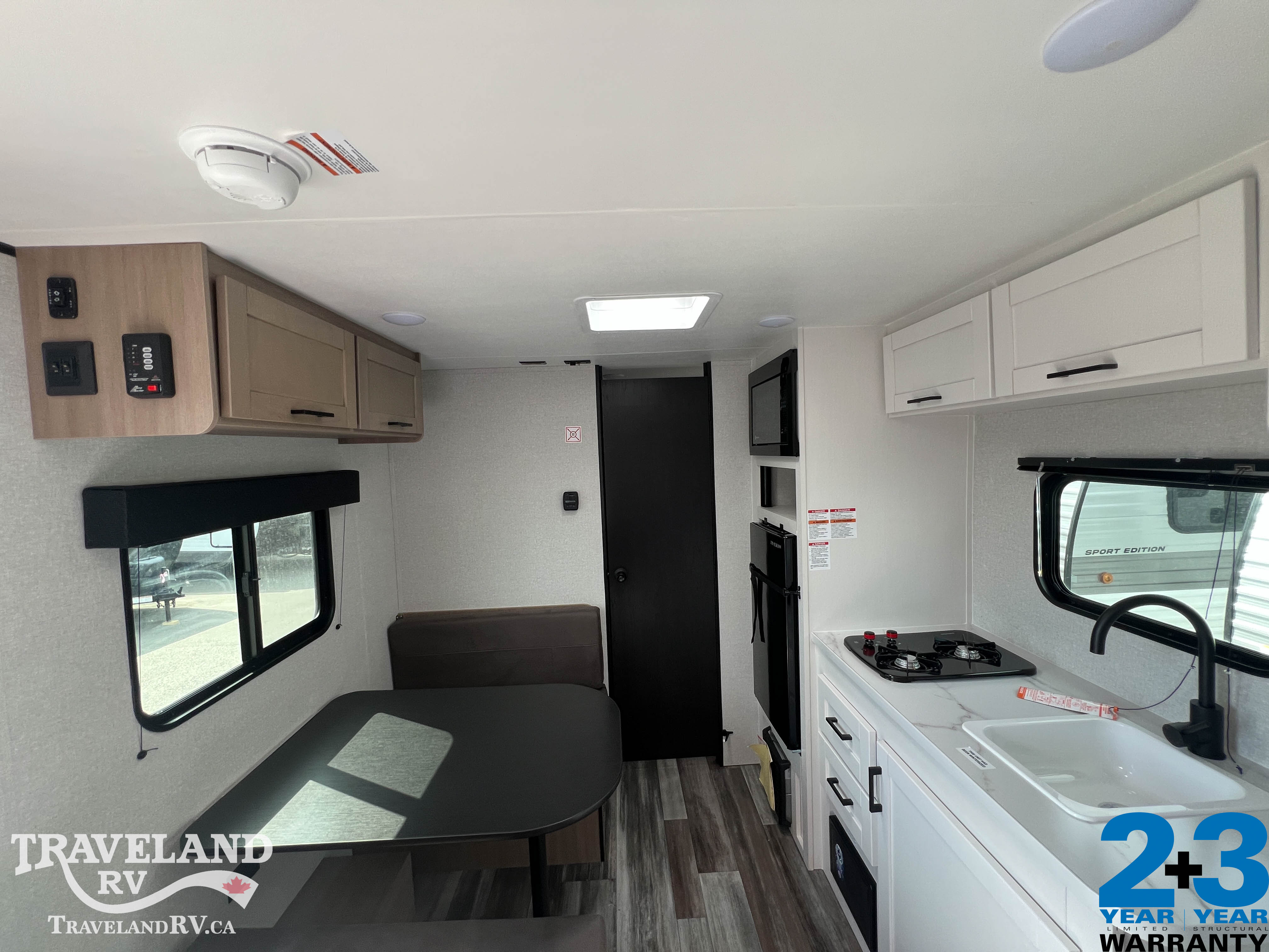2026 Jayco Jay Flight SLX 170FQW Sport Edition - Image 10