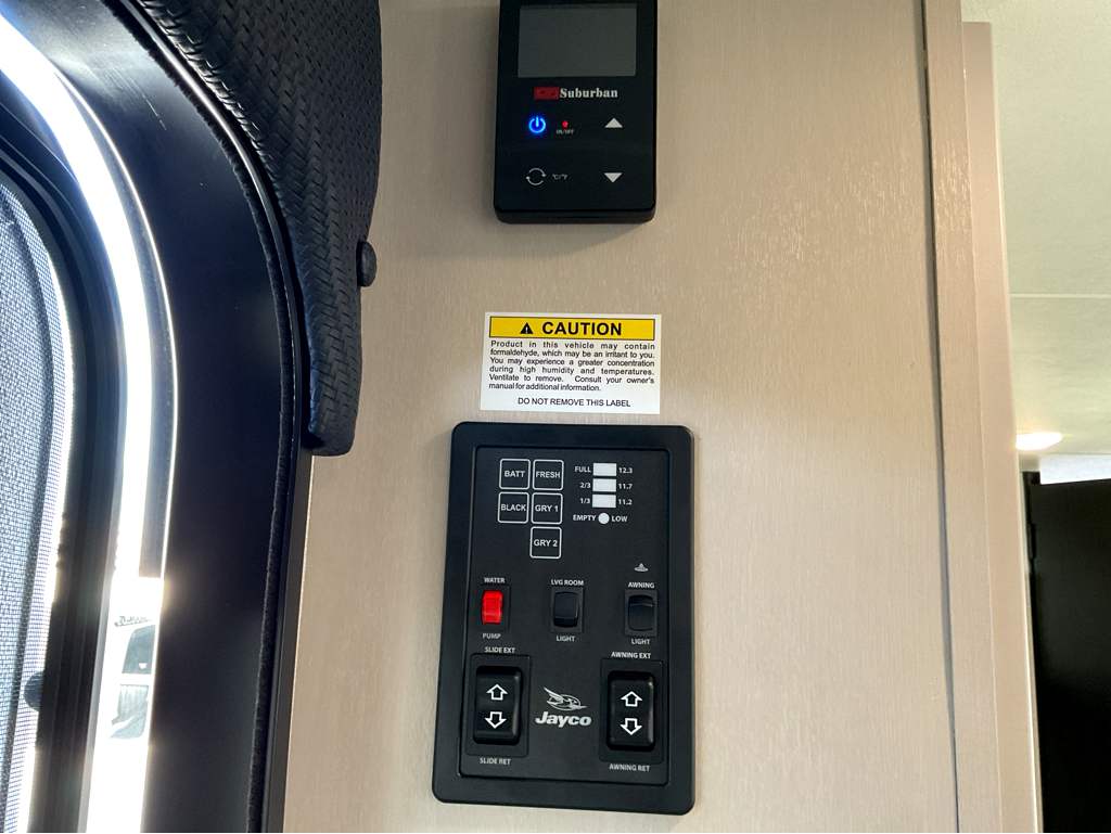 2026 JAYCO Jay Feather 19 MBS - Image 6
