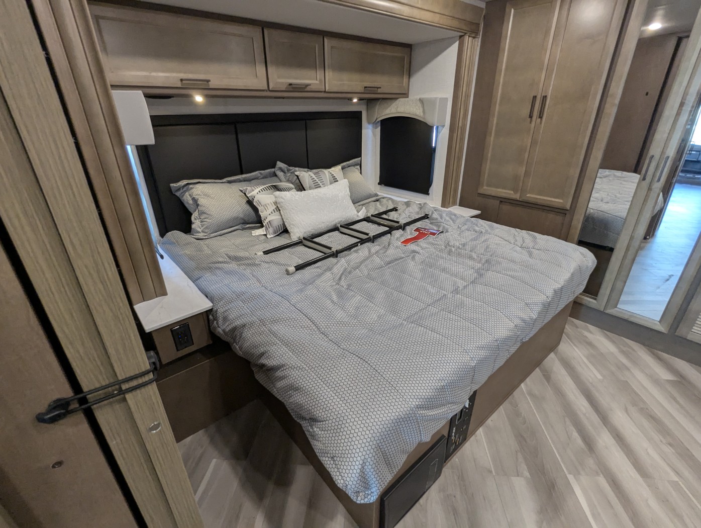 2026 Fleetwood Fortis 32RW - Image 26