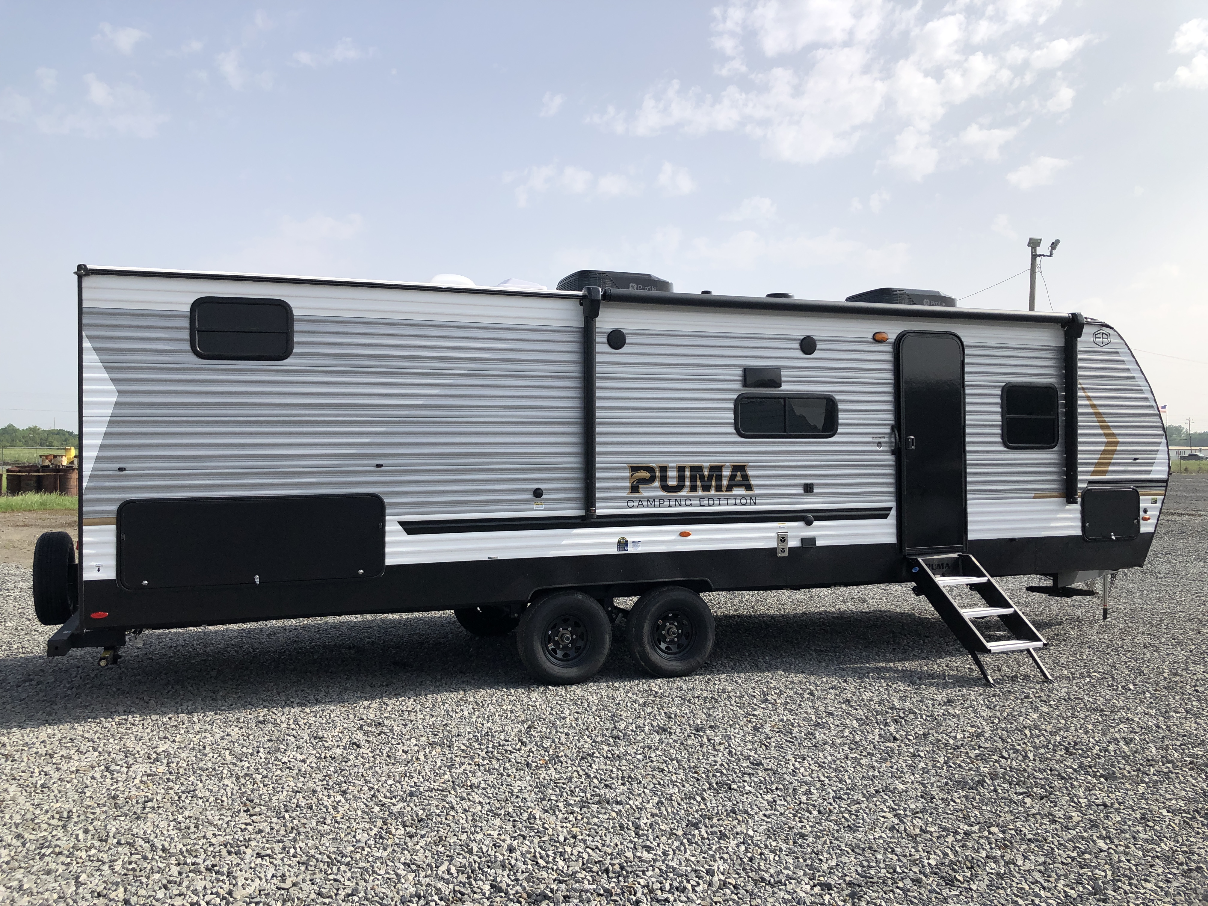 2026 Forest River Puma Camping Edition 303BHCE - Image 8