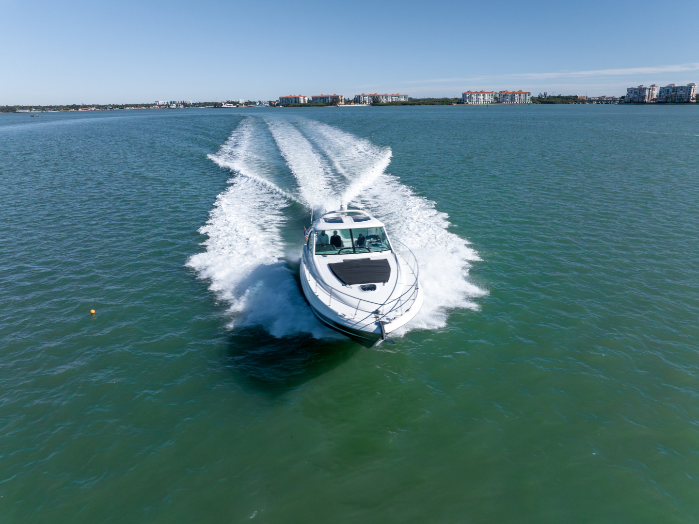2010 Sea Ray 50 SUNDANCER - Image 14