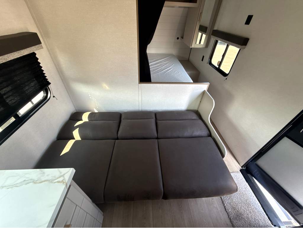 2027 Jayco Jay Flight SLX 260BH - Image 16