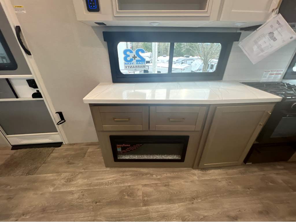 2026 Jayco Eagle HT 27MLC - Image 7