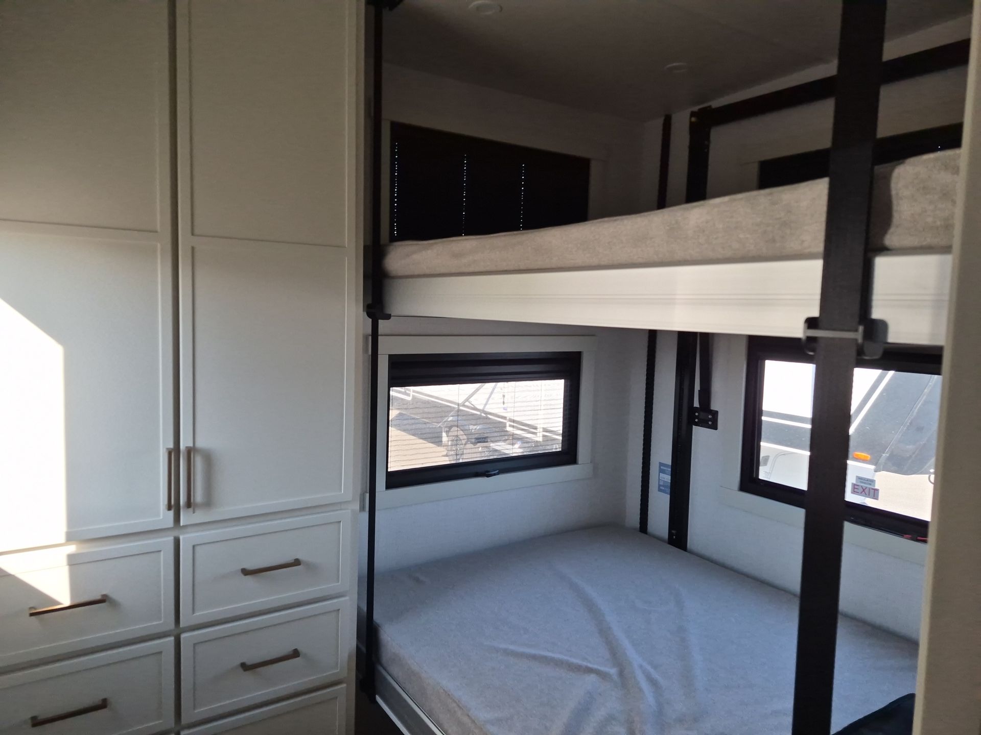 2027 Brinkley RV MODEL Z 3510 - Image 21