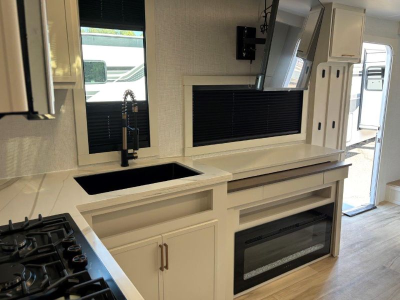 2026 Brinkley RV Model I 294 - Image 30