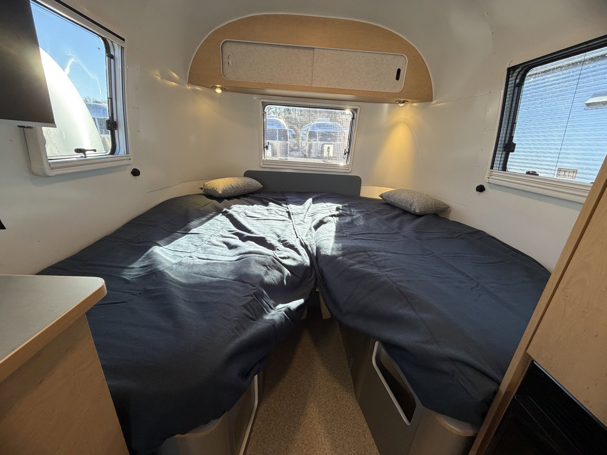 2026 AIRSTREAM WORLD TRAVELERUSA 22RB - Image 22