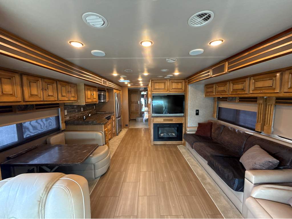 2018 TIFFIN ALLEGRO RED 33AA - Image 14