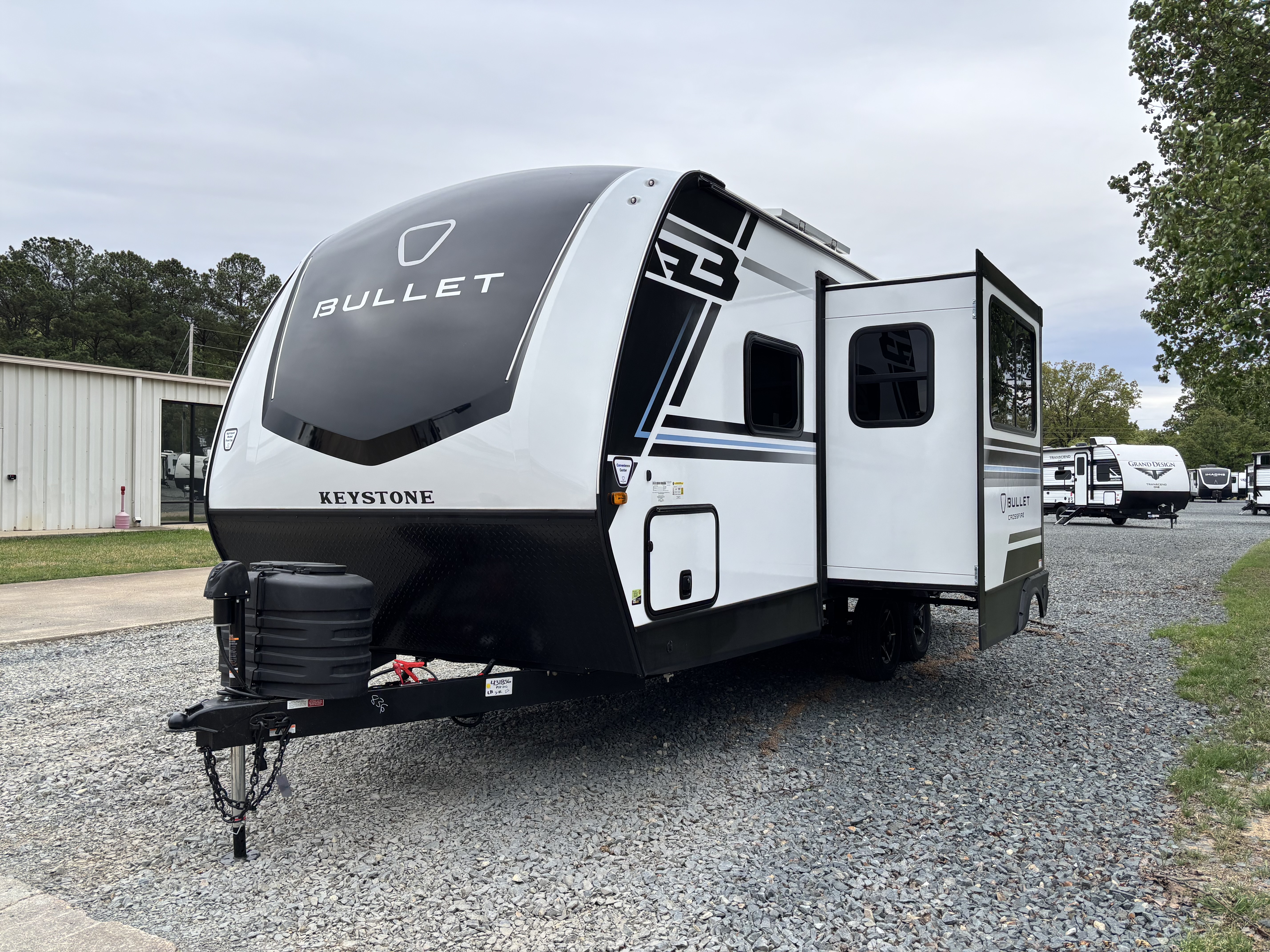 2026 Keystone Bullet Crossfire 208MKS - Image 4