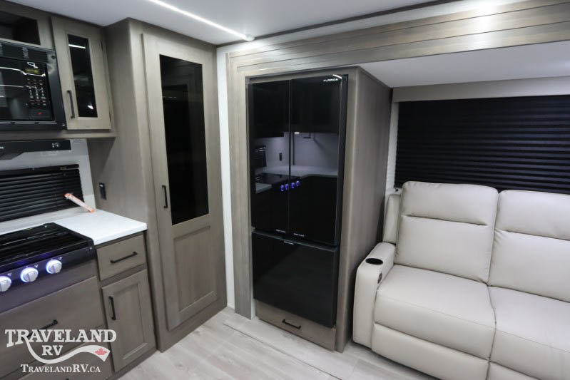 2025 Grand Design Transcend 315RKT - Image 57