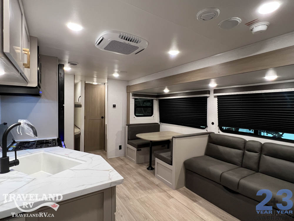 2027 Jayco Jay Flight 261BHSW - Image 3
