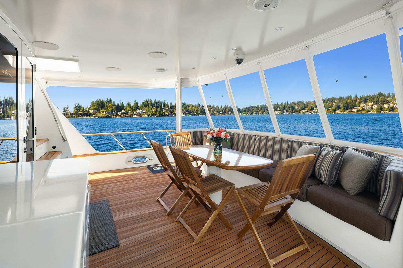 2001 Rayburn Custom Yachts Flush Deck - Image 53
